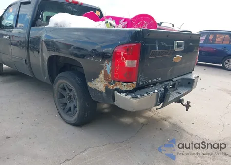 2013 Chevrolet Silverado 1500 Ls from USA, damaged, VIN 1GCRCREAXDZ412108